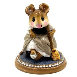 Wee Forest Folk Vintage Retired Figurine Miniature: Cindarella's Slipper w/box